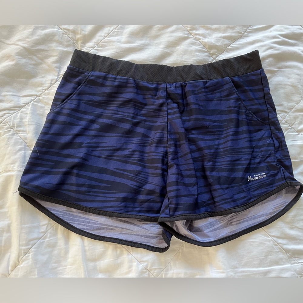 Women under gear spandex athletic shorts
